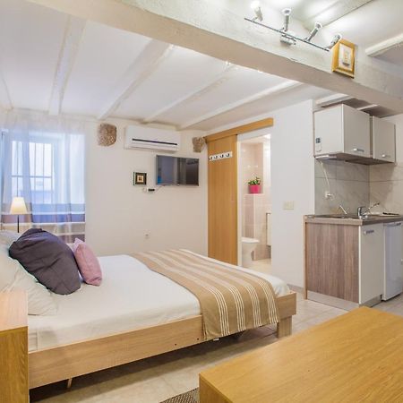 Honey Art Apartment كريس المظهر الخارجي الصورة