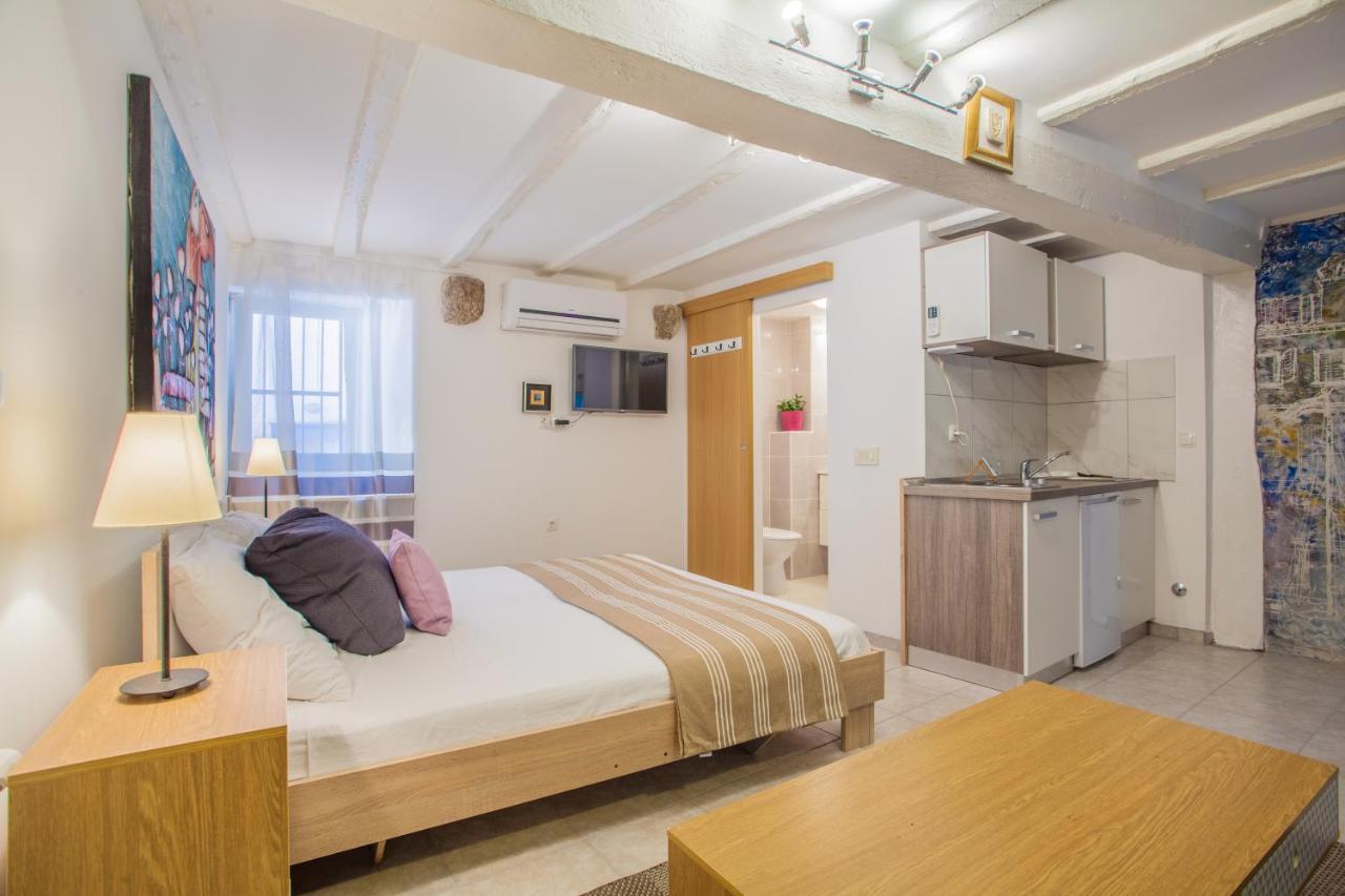 Honey Art Apartment كريس المظهر الخارجي الصورة